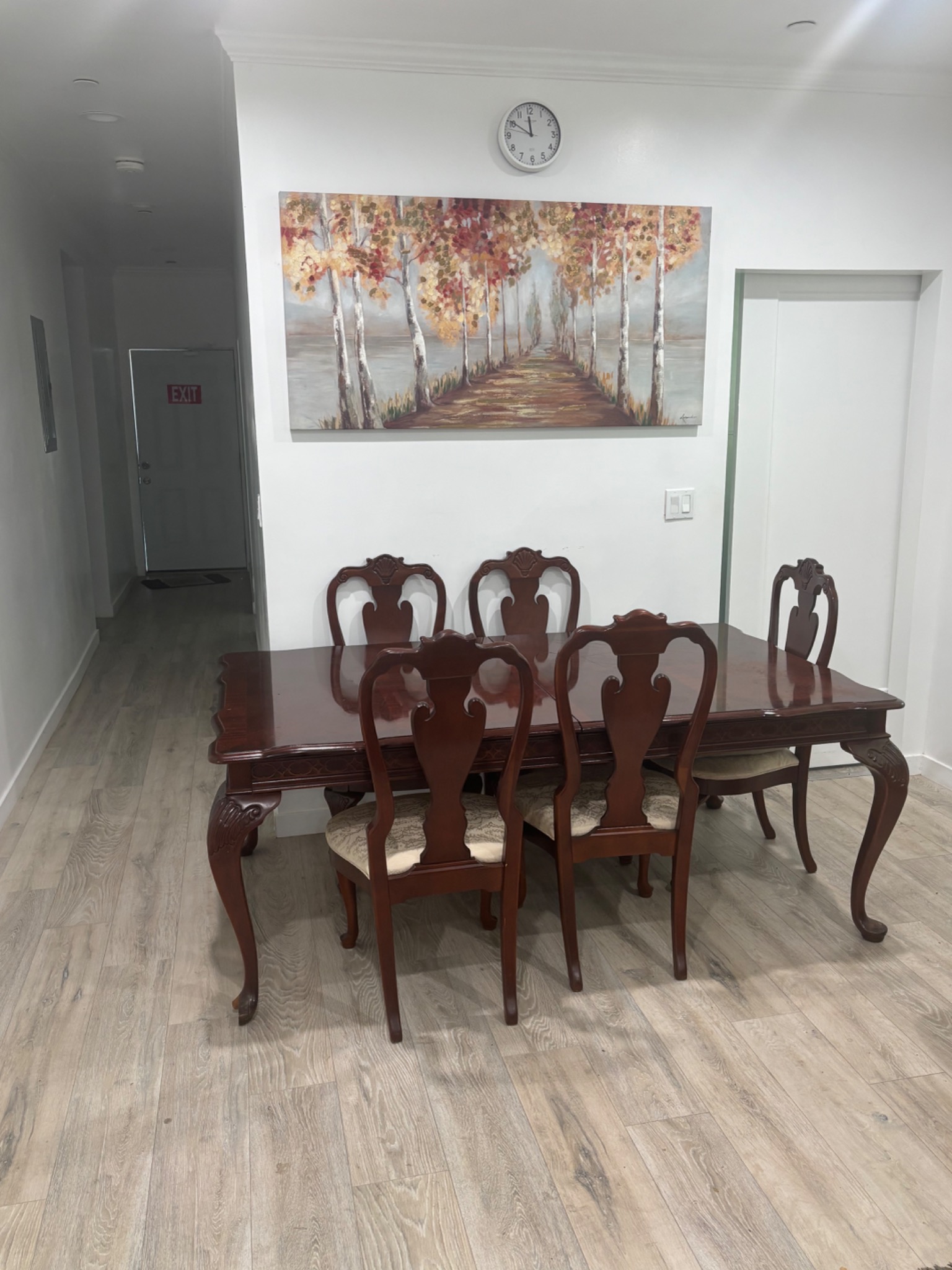 Dining area at New Gardens RCFE